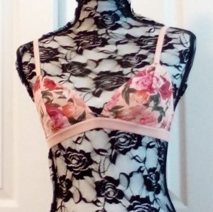 Triangle mesh bralette